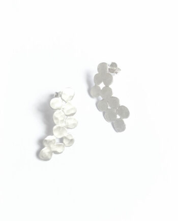 3 (4)